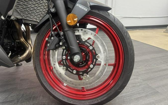 2025 Kawasaki Z500 SE ABS