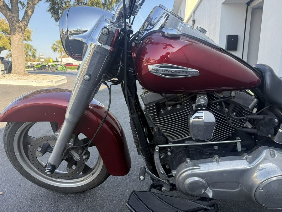 2016 Harley-Davidson® FLD - Dyna® Switchback™