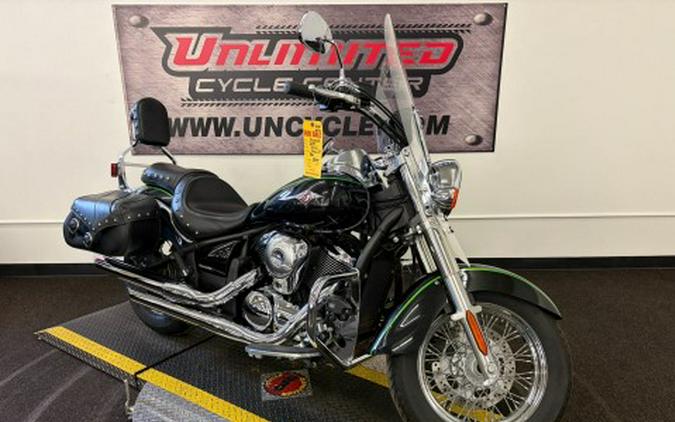 2015 Kawasaki Vulcan® 900 Classic LT