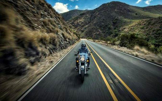 2015 Kawasaki Vulcan® 900 Classic LT