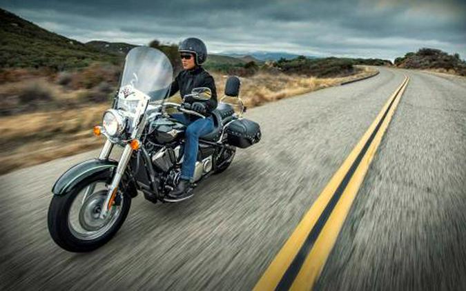 2015 Kawasaki Vulcan® 900 Classic LT