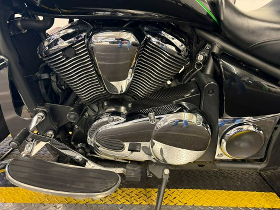 2015 Kawasaki Vulcan® 900 Classic LT