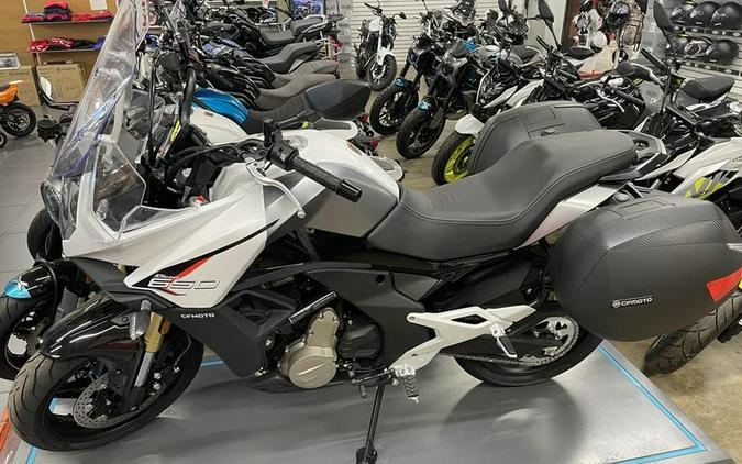 2023 CFMoto 650 Adventura