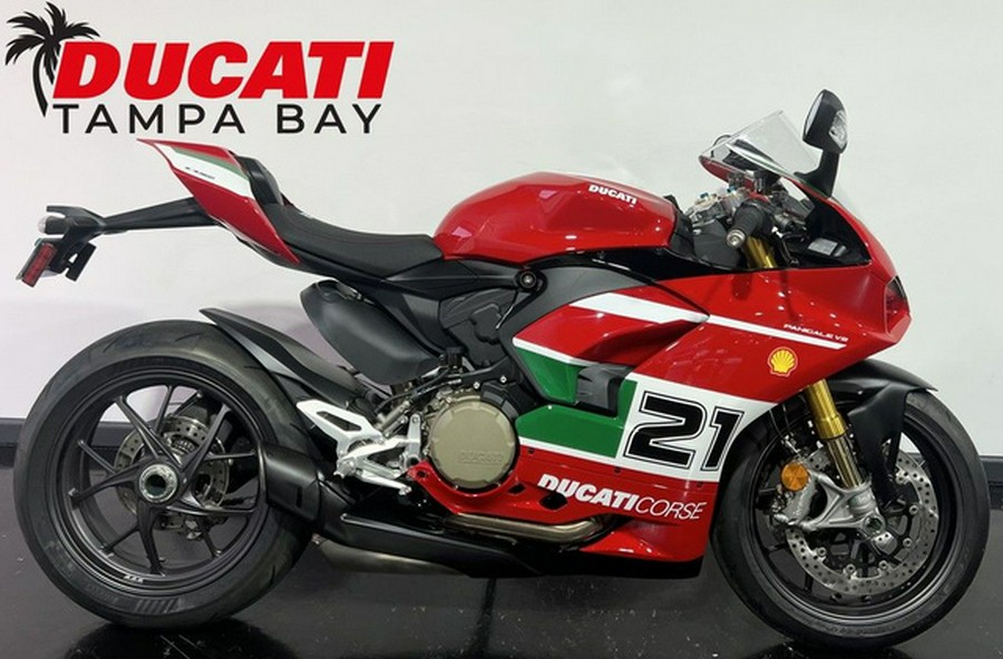 2024 Ducati Panigale V2 Bayliss 1St Championship Livery