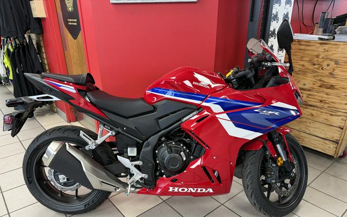 2025 CBR500R ABS - Honda