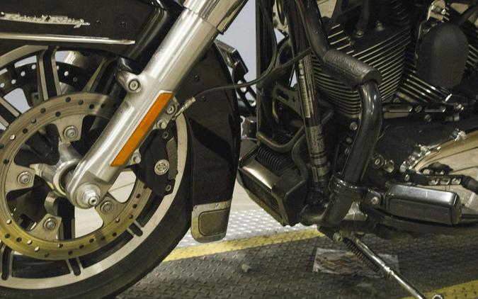 2014 Harley-Davidson® FLHR - Road King®