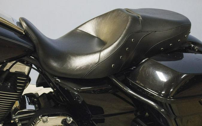 2014 Harley-Davidson® FLHR - Road King®