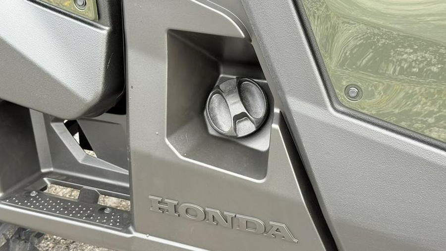 2026 Honda® Pioneer 1000-5 Deluxe
