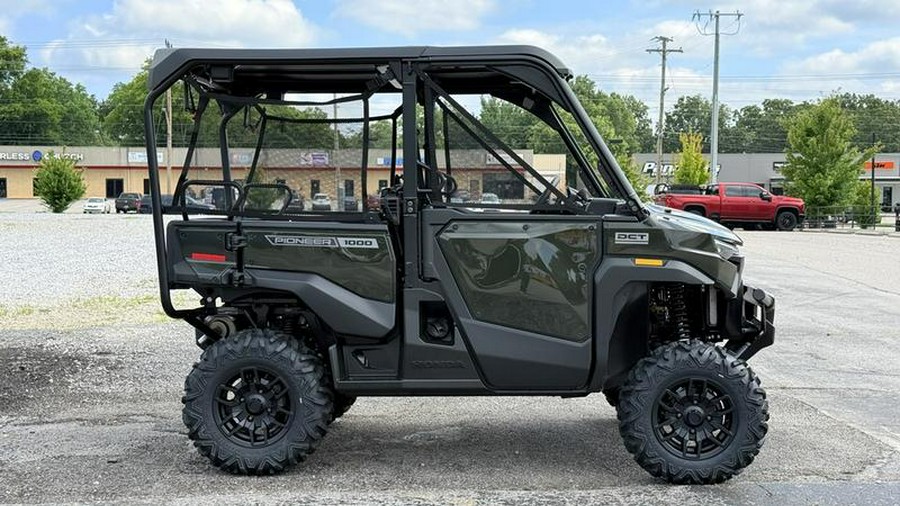 2026 Honda® Pioneer 1000-5 Deluxe