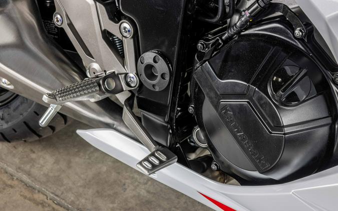 2026 Kawasaki Ninja 300 ABS Pearl Blizzard White - TRT02197