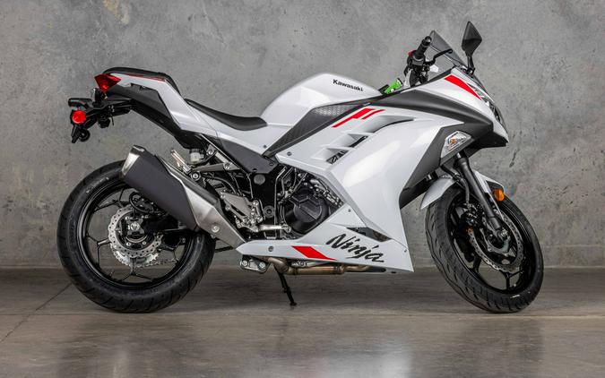 2026 Kawasaki Ninja 300 ABS Pearl Blizzard White - TRT02197