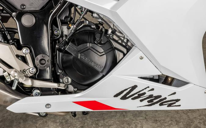2026 Kawasaki Ninja 300 ABS Pearl Blizzard White - TRT02197