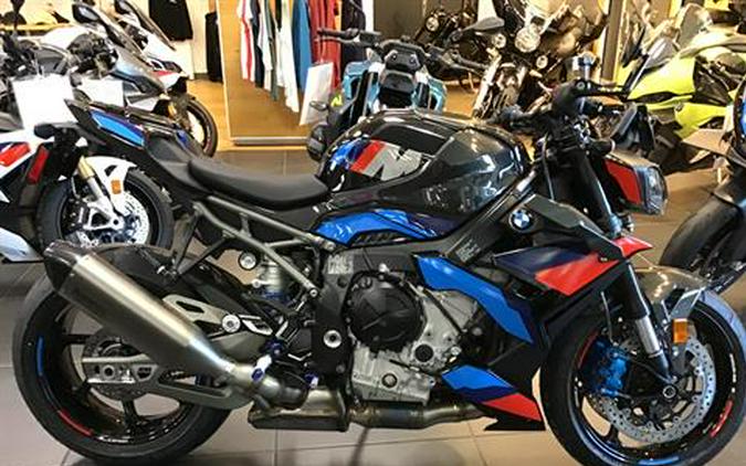 2026 BMW M 1000 R