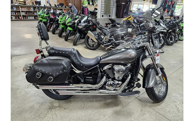 2024 Kawasaki VULCAN 900 CLASSIC LT