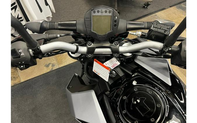 2023 KTM 200 DUKE