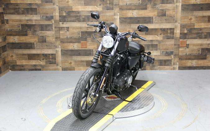 2022 Harley-Davidson Iron 883 Black Denim