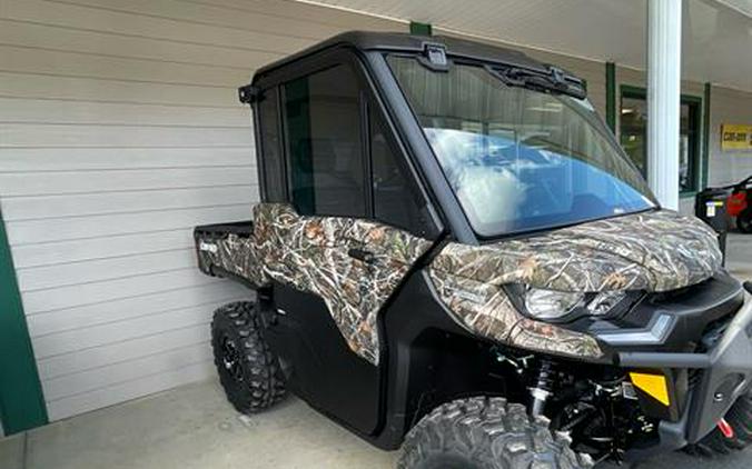 2025 Can-Am Defender Limited