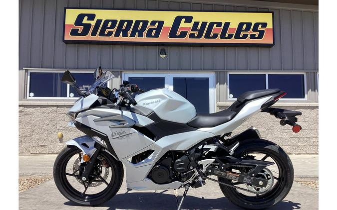 2025 Kawasaki Ninja® 500 ABS