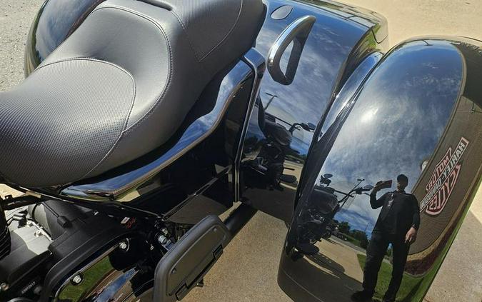 2024 Harley-Davidson® FLRT - Freewheeler®
