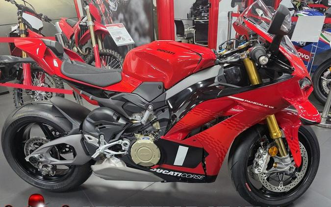 2026 Ducati Panigale V4 S Corse