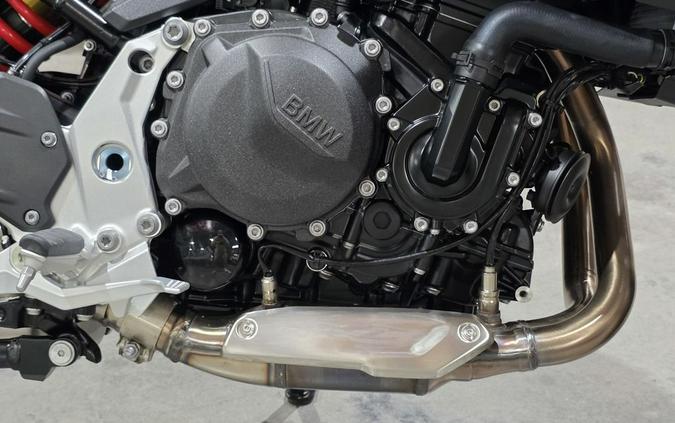 2026 BMW F 900 XR