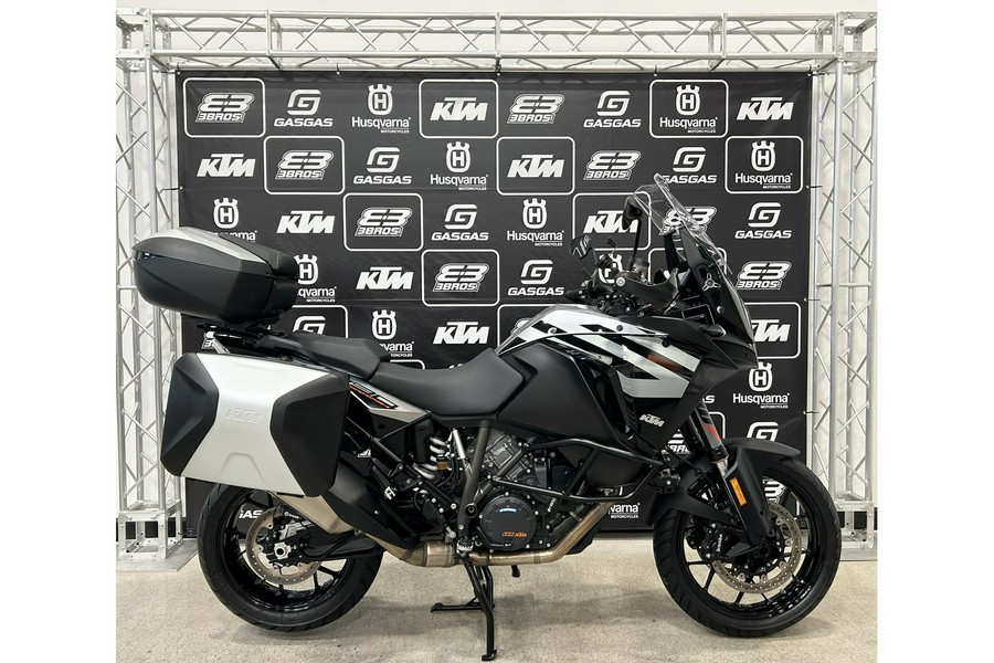 2019 KTM 1290 SUPER ADVENTURE S