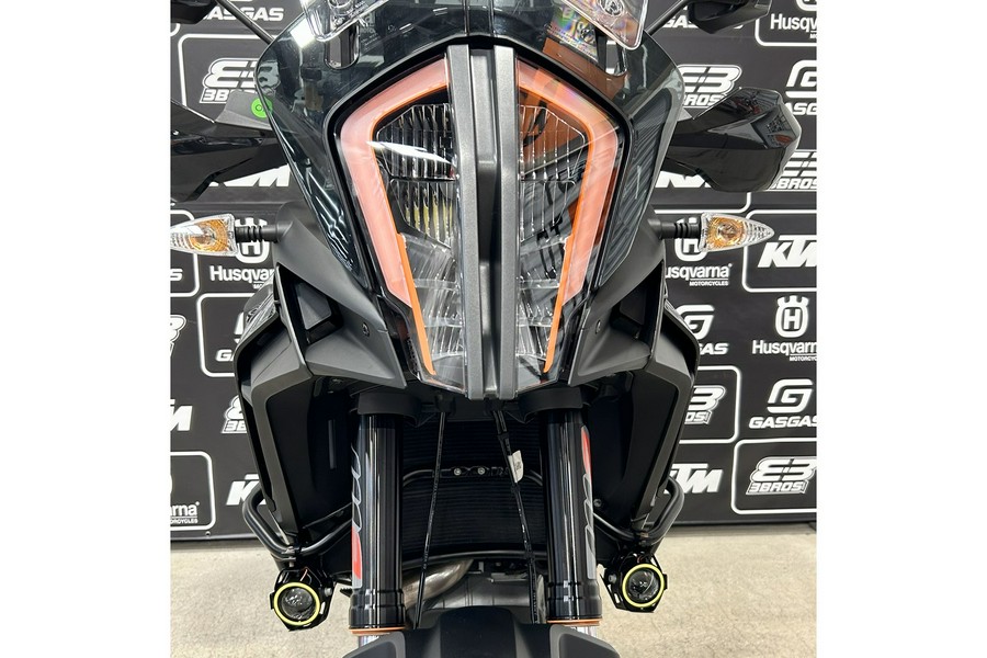 2019 KTM 1290 SUPER ADVENTURE S