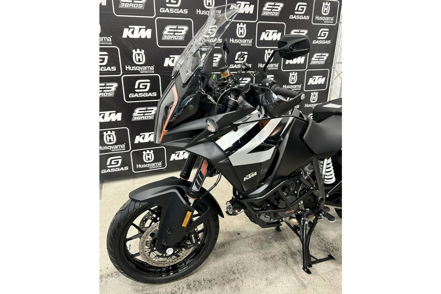 2019 KTM 1290 SUPER ADVENTURE S