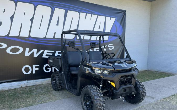 2026 Can-Am Defender DPS HD9