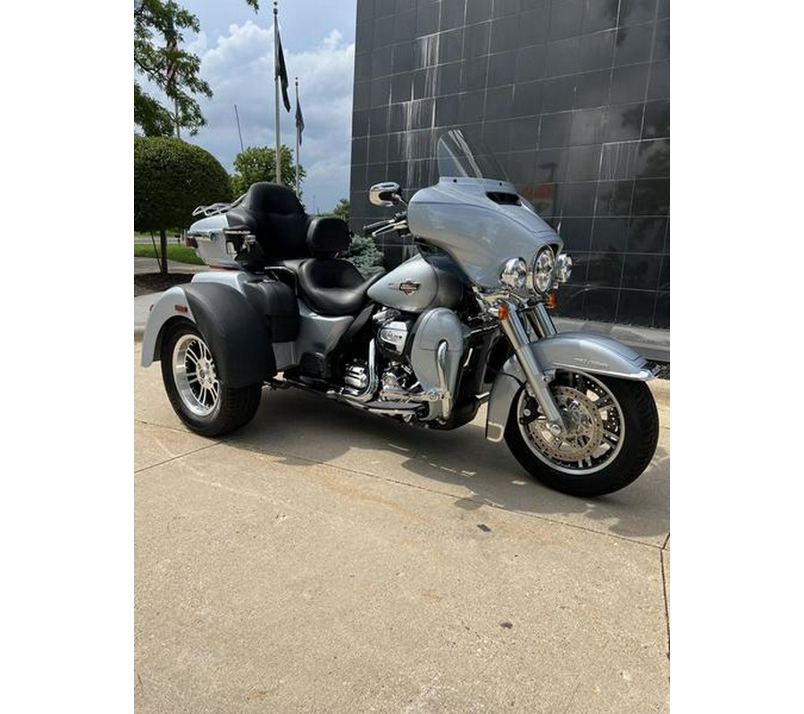 2023 Harley-Davidson® FLHTCUTG - Tri Glide® Ultra