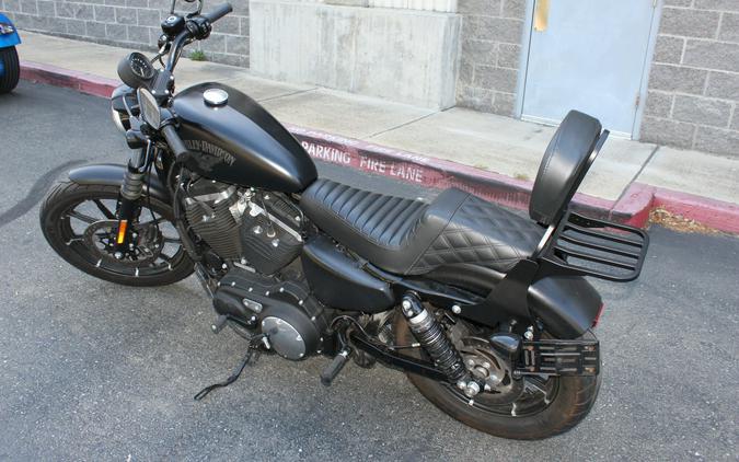 2016 Harley-Davidson® Iron 883™ Black Denim