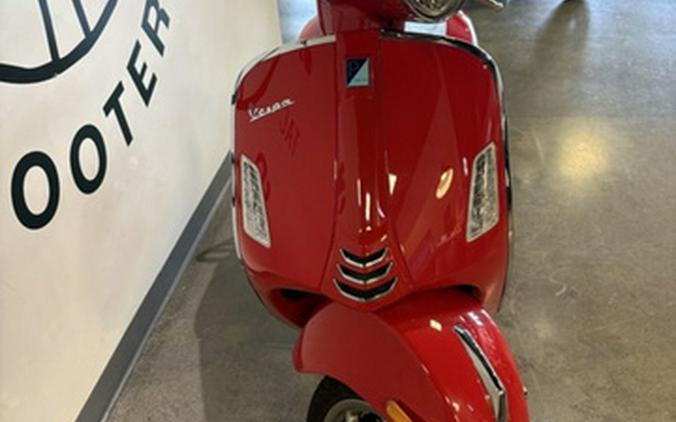 2023 Vespa GTS Super 300