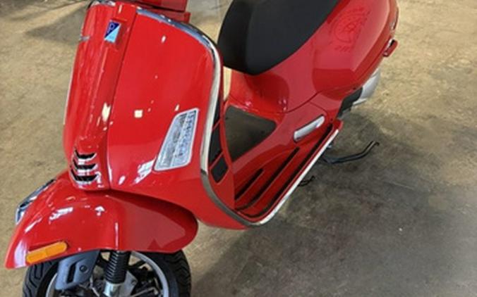 2023 Vespa GTS Super 300