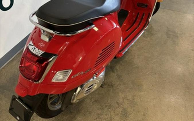 2023 Vespa GTS Super 300