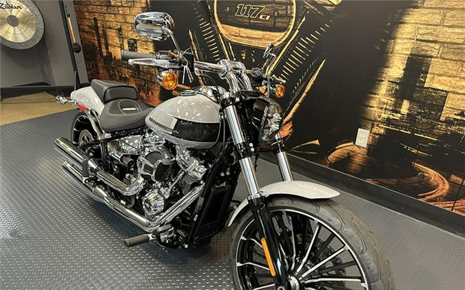 2024 Harley-Davidson Breakout