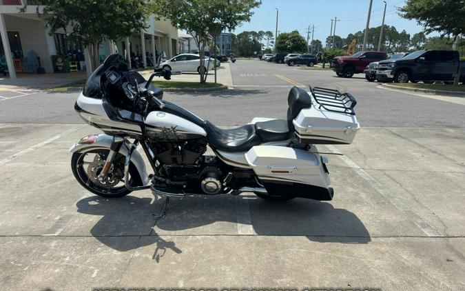 2012 Harley-Davidson CVO™ Road Glide® Custom