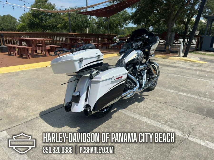 2012 Harley-Davidson CVO™ Road Glide® Custom