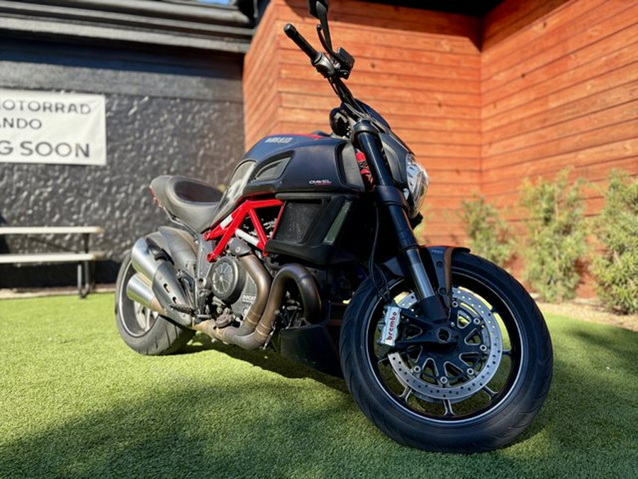 2015 Ducati Diavel Carbon