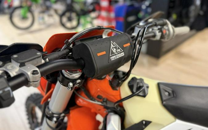 2026 KTM XC 300 W Hardenduro