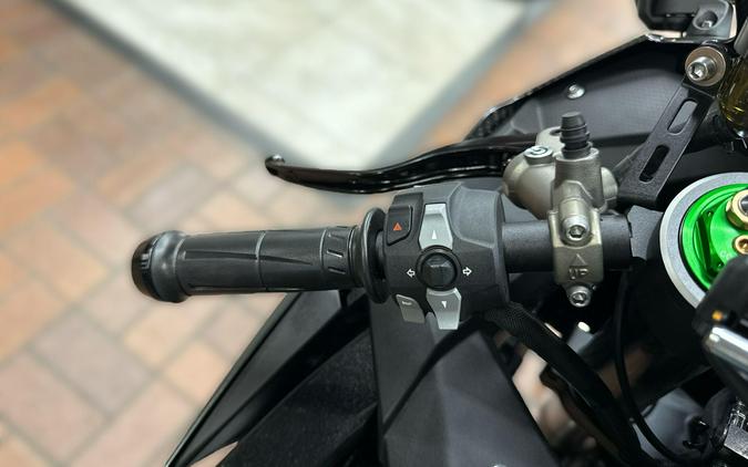 2026 Kawasaki NINJA H2 CARBON ABS