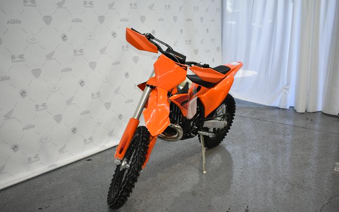 2025 KTM XC 300 W