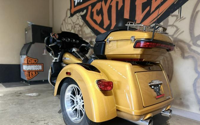 FLHTCUTG 2023 Tri Glide® Ultra