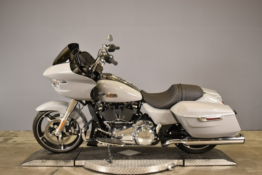 2025 Harley-Davidson Road Glide FLTRX