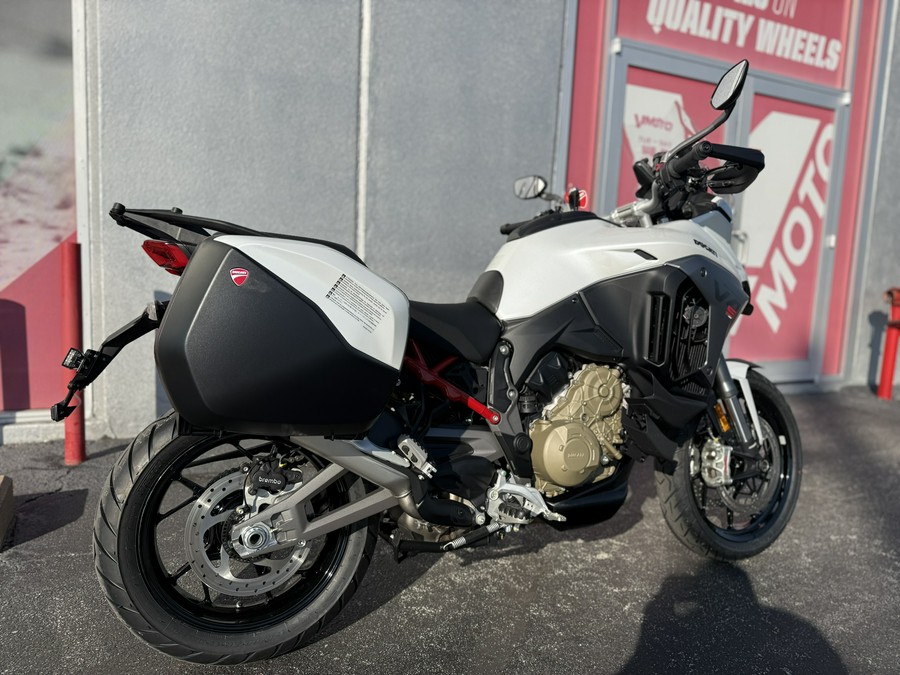 2026 Ducati Multistrada V4 S Arctic White