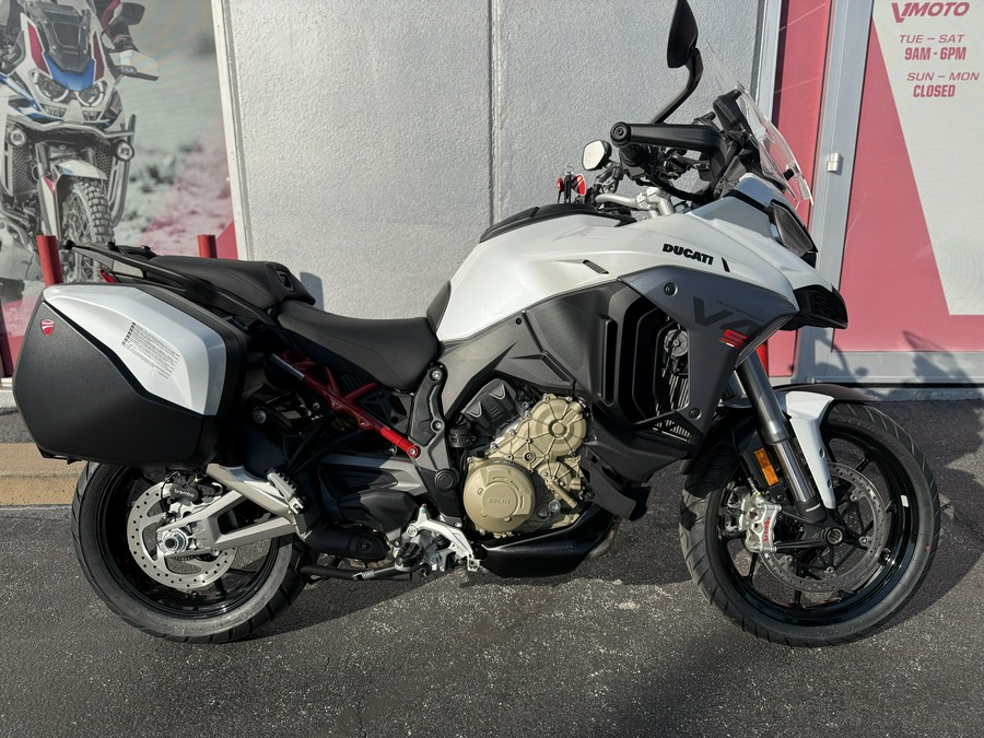 2026 Ducati Multistrada V4 S Arctic White