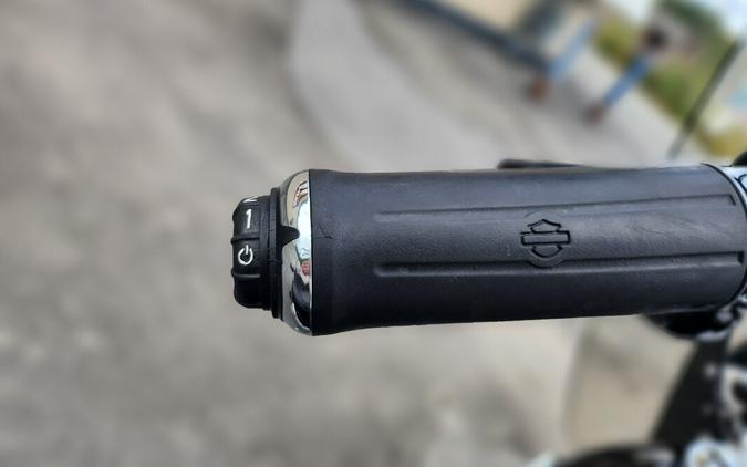 2013 Harley-Davidson® Softail Slim®