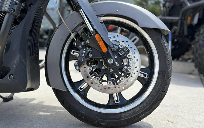 2014 VICTORY Cross Country Suede Titanium Metallic Base