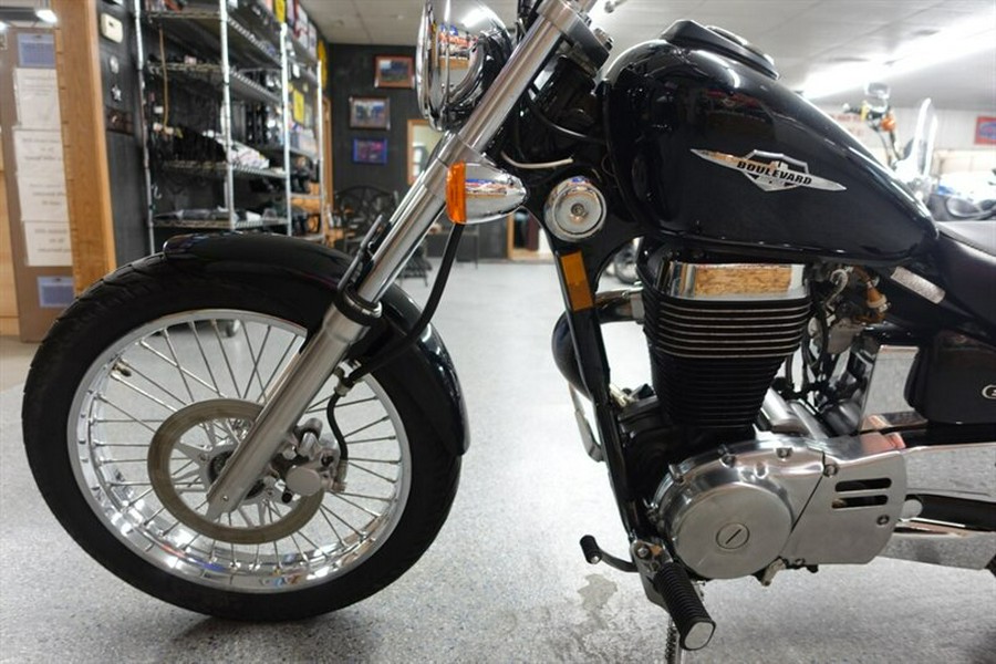 2008 Suzuki Boulevard S40