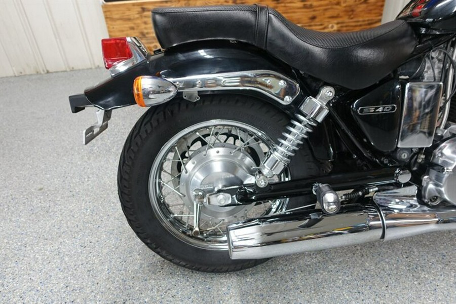 2008 Suzuki Boulevard S40