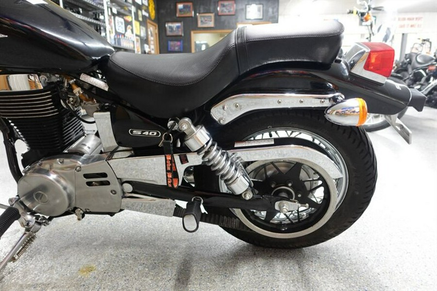 2008 Suzuki Boulevard S40